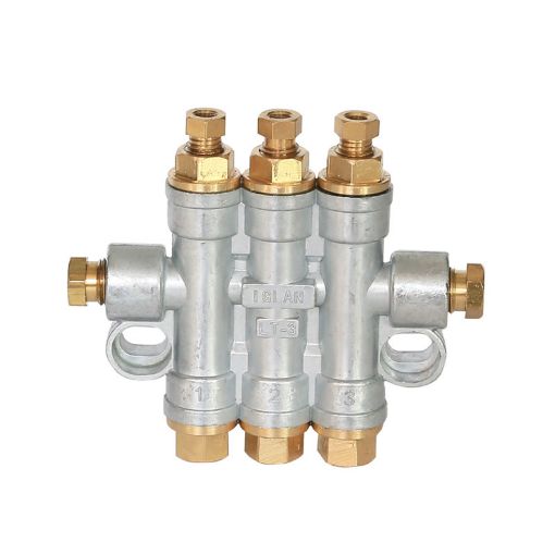 Slika proizvoda: Volumetrijski razdelnik ulja sa 3 izlaza